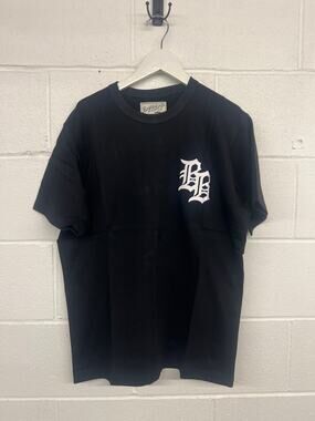 New nwt Bogey boys Sz M medium black gothic logo tee T-shirt short sleeve mens
